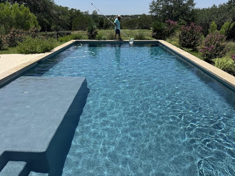 Clean pool deck and water in Tampa